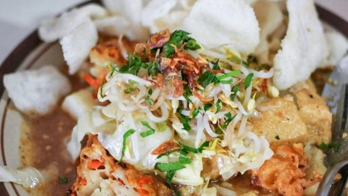 Sarapan Hemat di Jatinangor: 4 Menu Favorit Mahasiswa sebelum Kuliah Kuliner Jatinangor