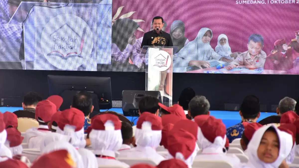 120 Rumah Orang Tua Siswa Sekolah Rakyat di Sumedang Diperbaiki