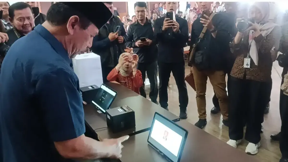 424 TPS Full Digital DPRD Percepat Proses Perhitungan 424 TPS Full Digital DPRD Percepat Proses Perhitungan