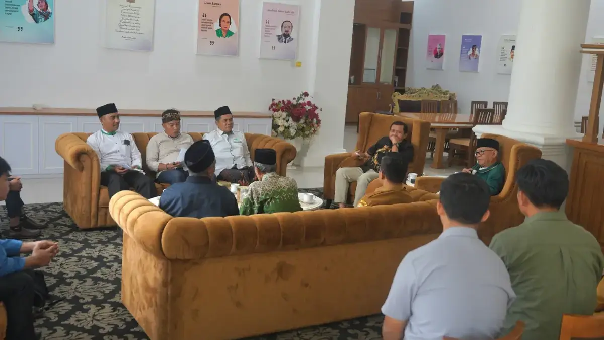 Hari Santri Nasional 2026 Tingkat Kabupaten Sumedang Digelar 18–22 Oktober Hari Santri Nasional 2026 Tingkat Kabupaten Sumedang Digelar 18–22 Oktober