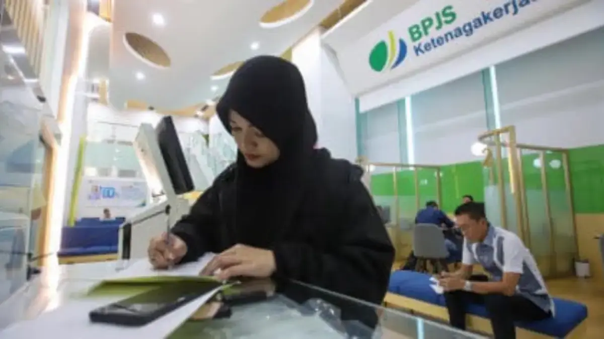 Perkuat Perlindungan Pekerja Informal Perkuat Perlindungan Pekerja Informal