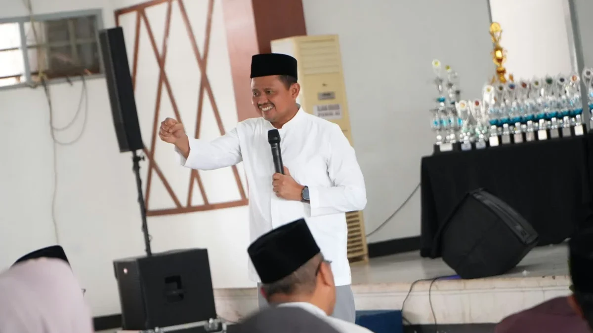 Bupati Dony: Pendidikan Al-Qur’an Harus Bentuk Karakter Anak Sejak Dini Bupati Dony: Pendidikan Al-Qur’an Harus Bentuk Karakter Anak Sejak Dini