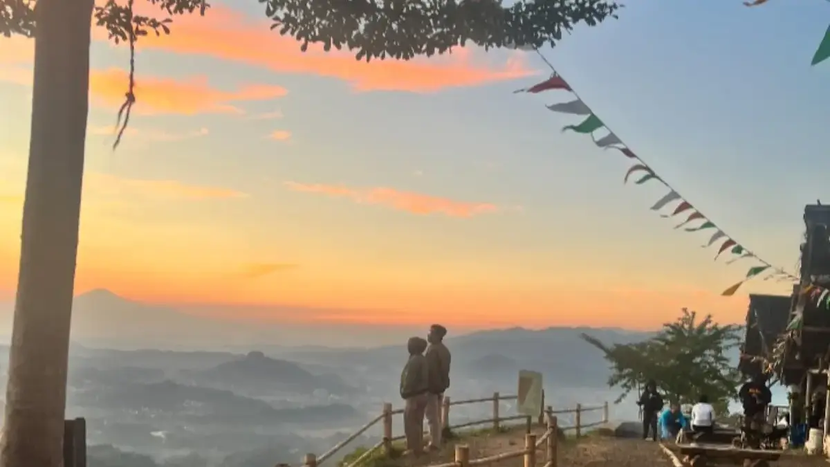 Samalengoh Camp Gunturmekar, Camping di Alam yang Ingin Hidupkan Ekonomi Warga Samalengoh Camp