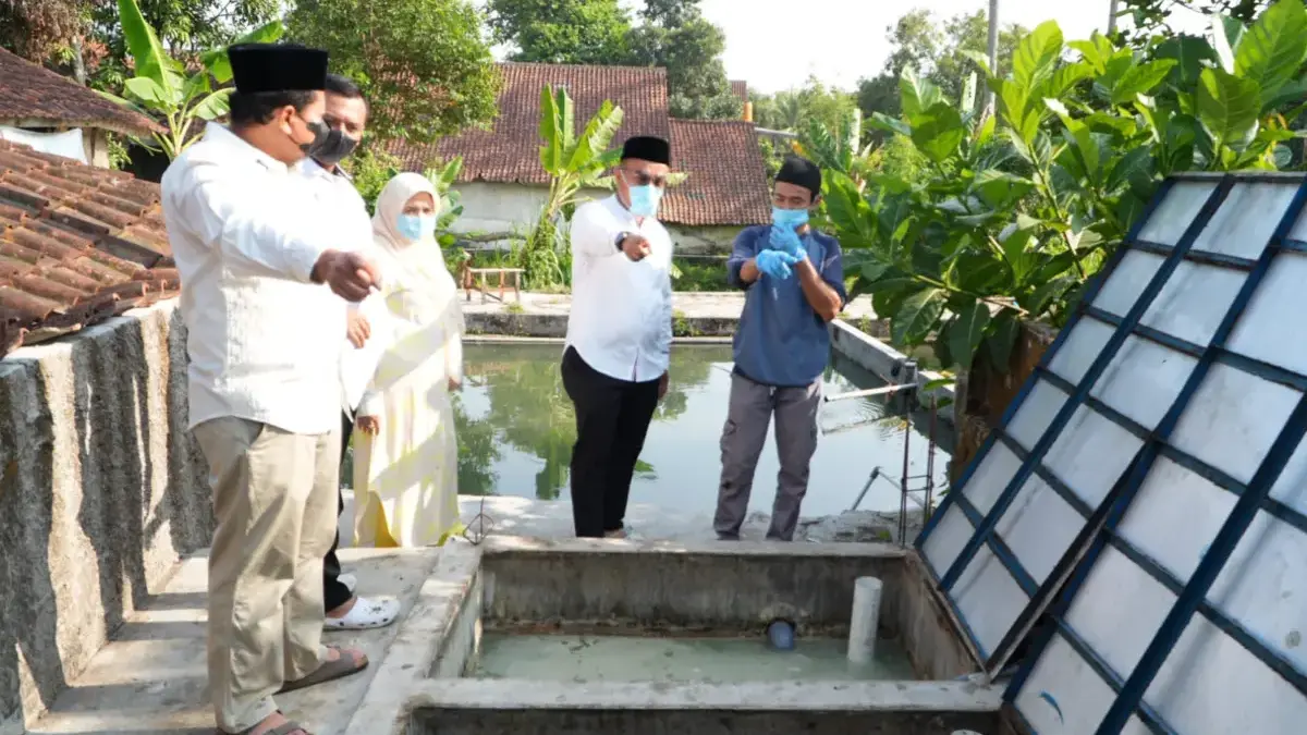 Bupati Dony Soroti Kebersihan Dapur dan Limbah SPPG Tanjungmekar Sumedang SPPG Tanjungmekar Sumedang